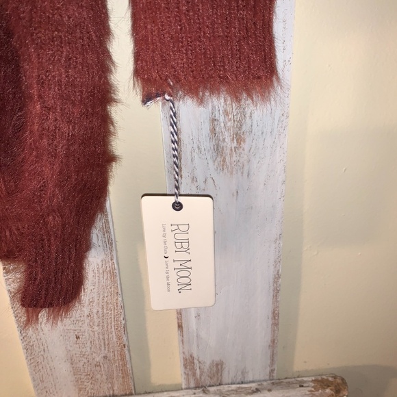 Ruby Moon Rust Oversized Sweater - Picture 2 of 5